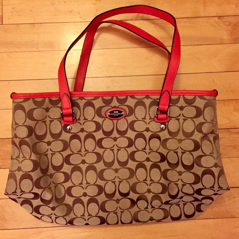 [SOLD] Coach Tote